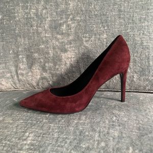 La Canadienne “Renny” Burgandy Suede Pointed Toe High Heels (size 9.5-10)
